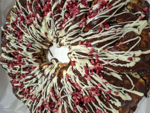 Кренделя и пироги