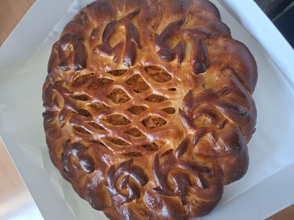 Кренделя и пироги